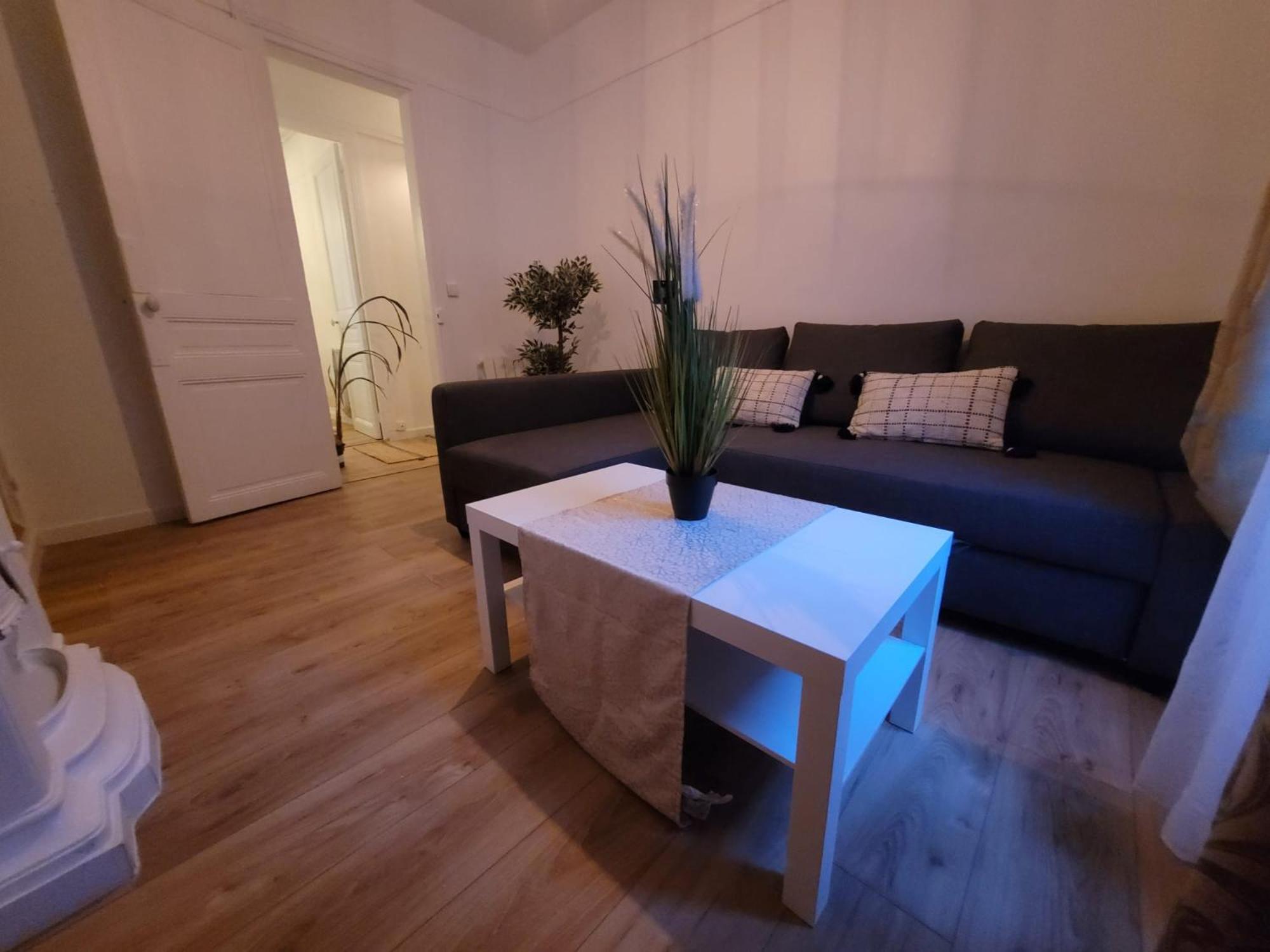 Charmant Appartement Pres De Montmartre 2 Paris Bagian luar foto